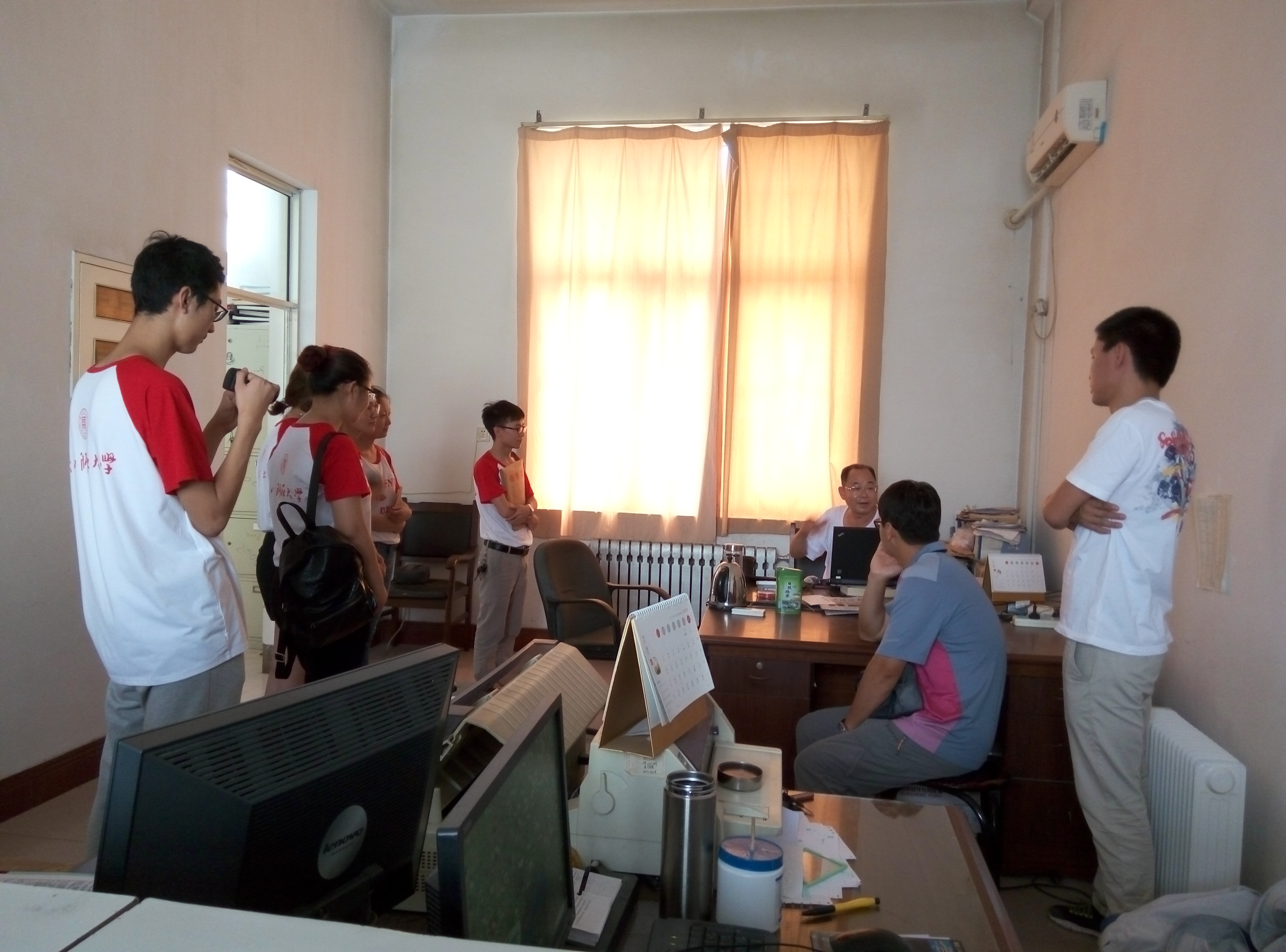 P60712-105458.jpg P60712-105458.jpg